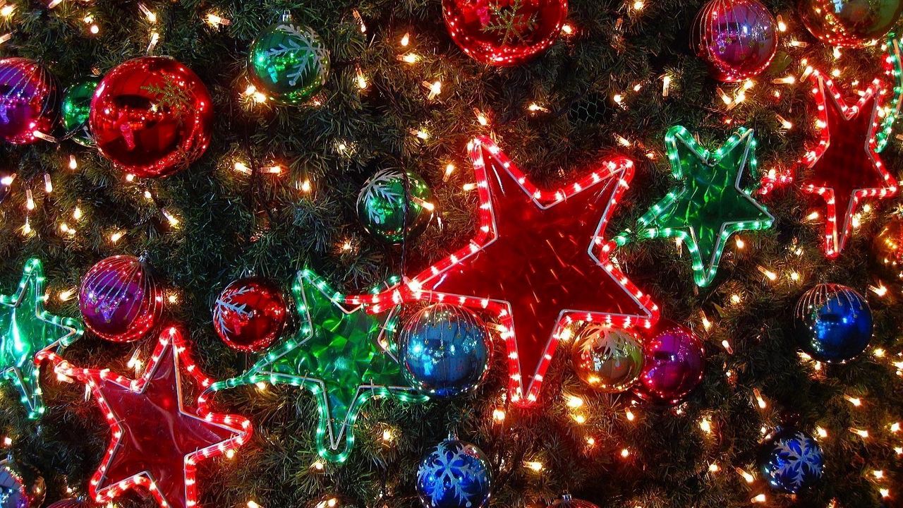 Wallpaper christmas decorations, balloons, stars, garlands, tree, holiday