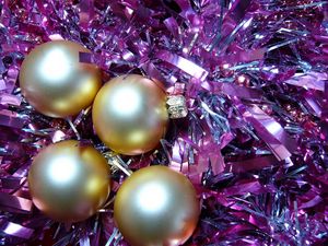 Preview wallpaper christmas decorations, balloons, tinsel