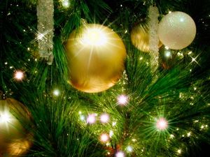 Preview wallpaper christmas decorations, christmas tree, garland, holiday, new year