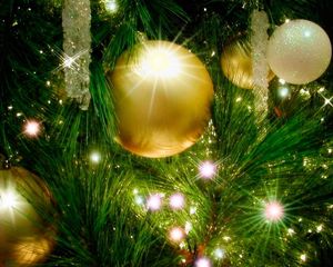 Preview wallpaper christmas decorations, christmas tree, garland, holiday, new year