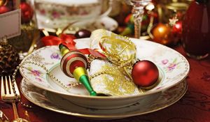 Preview wallpaper christmas decorations, ornaments, utensils, napkins, table appointments, new year
