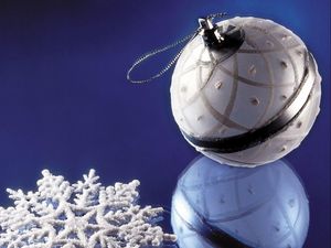 Preview wallpaper christmas decorations, snowflake, reflection