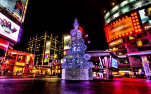 Preview wallpaper christmas, holiday, tree, street, night, area