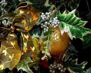 Preview wallpaper christmas toys, ball, ribbon, grapes, leaf