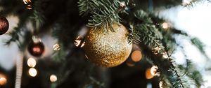 Preview wallpaper christmas tree, ball, decoration, golden, new year, christmas