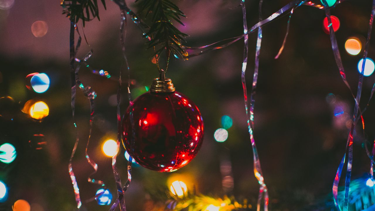 Wallpaper christmas tree, ball, fir, new year, christmas