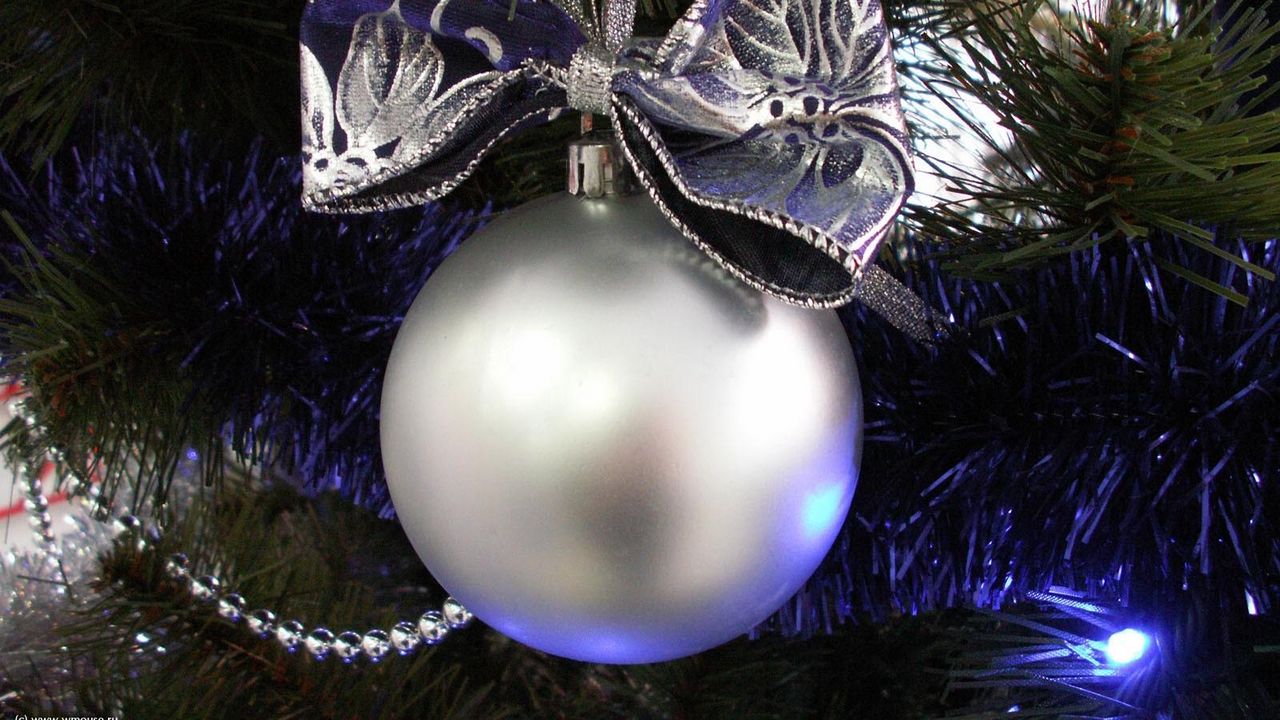 Wallpaper christmas tree, christmas decorations, ball, ribbon, tinsel