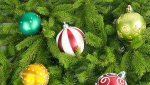 Preview wallpaper christmas tree, christmas decorations, balloons, different, holiday, new year