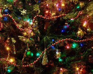 Preview wallpaper christmas tree, christmas decorations, garlands, ornaments, new year, holiday, mood