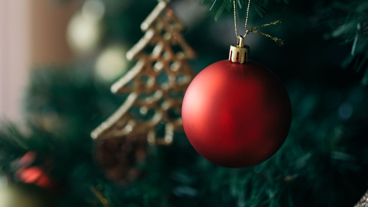 Wallpaper christmas tree, decoration, holiday, new year, christmas