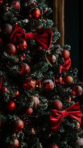 Preview wallpaper christmas tree, decorations, balls, bows, garlands, christmas, new year