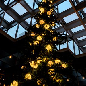 Preview wallpaper christmas tree, decorations, new year, christmas, building, roof