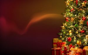 Preview wallpaper christmas tree, garland, gifts, decorations, holiday, new yea