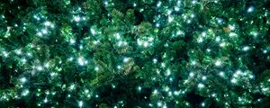Preview wallpaper christmas tree, garland, glow, new year, christmas, background