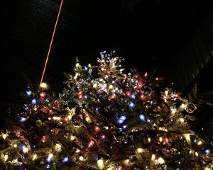 Preview wallpaper christmas tree, garland, new year, christmas, lights