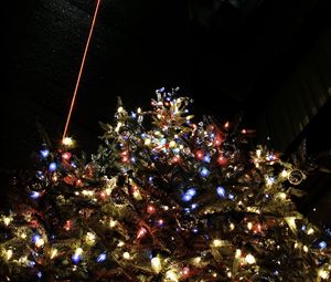 Preview wallpaper christmas tree, garland, new year, christmas, lights