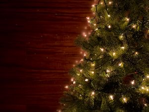 Preview wallpaper christmas tree, garlands, christmas, new year, holidays