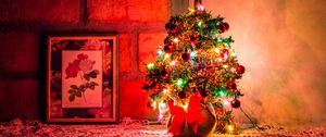 Preview wallpaper christmas tree, new year, christmas, decoration, garlands