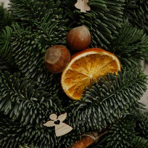 Preview wallpaper christmas tree, oranges, slices, nuts, decorations, new year, christmas