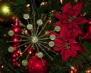 Preview wallpaper christmas tree, toys, balls, decorations, holiday, new year