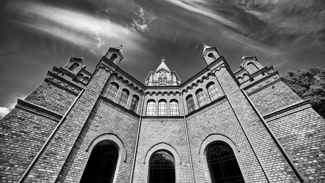 Wallpaper church, building, architecture, clouds, sky, bw