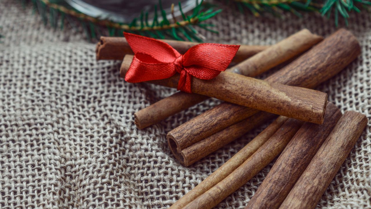 Wallpaper cinnamon, chopsticks, christmas, new year, candle