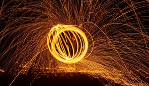 Preview wallpaper circle, freezelight, sparks, glow, night