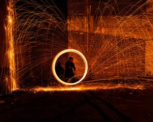 Preview wallpaper circle, sparks, glow, dark