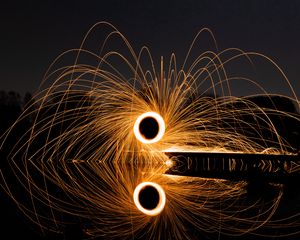 Preview wallpaper circles, light, freezelight, sparks, reflection, night