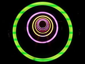 Preview wallpaper circles, neon, light