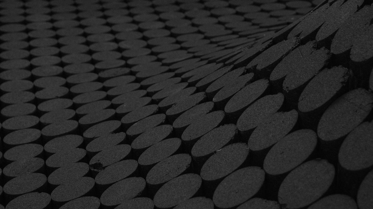 Wallpaper circles, surface, black, wavy
