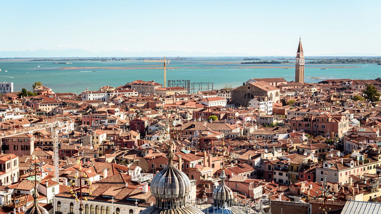 Wallpaper city, buildings, roofs, old, venice, italy