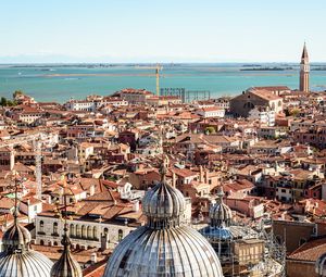 Preview wallpaper city, buildings, roofs, old, venice, italy