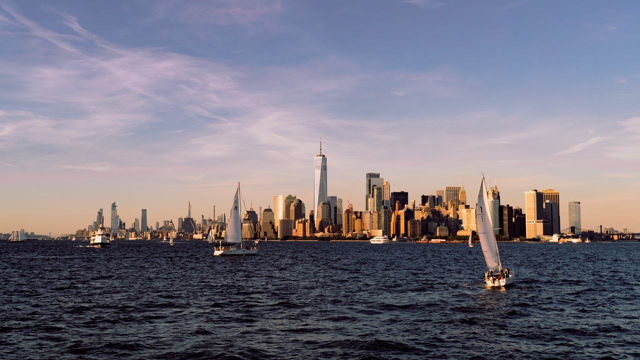 Wallpaper city, buildings, sailboat, water