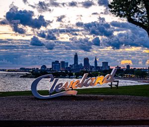 Preview wallpaper city, coast, inscription, view, cleveland, usa