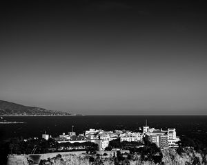 Preview wallpaper city, evening, black white, building, castle