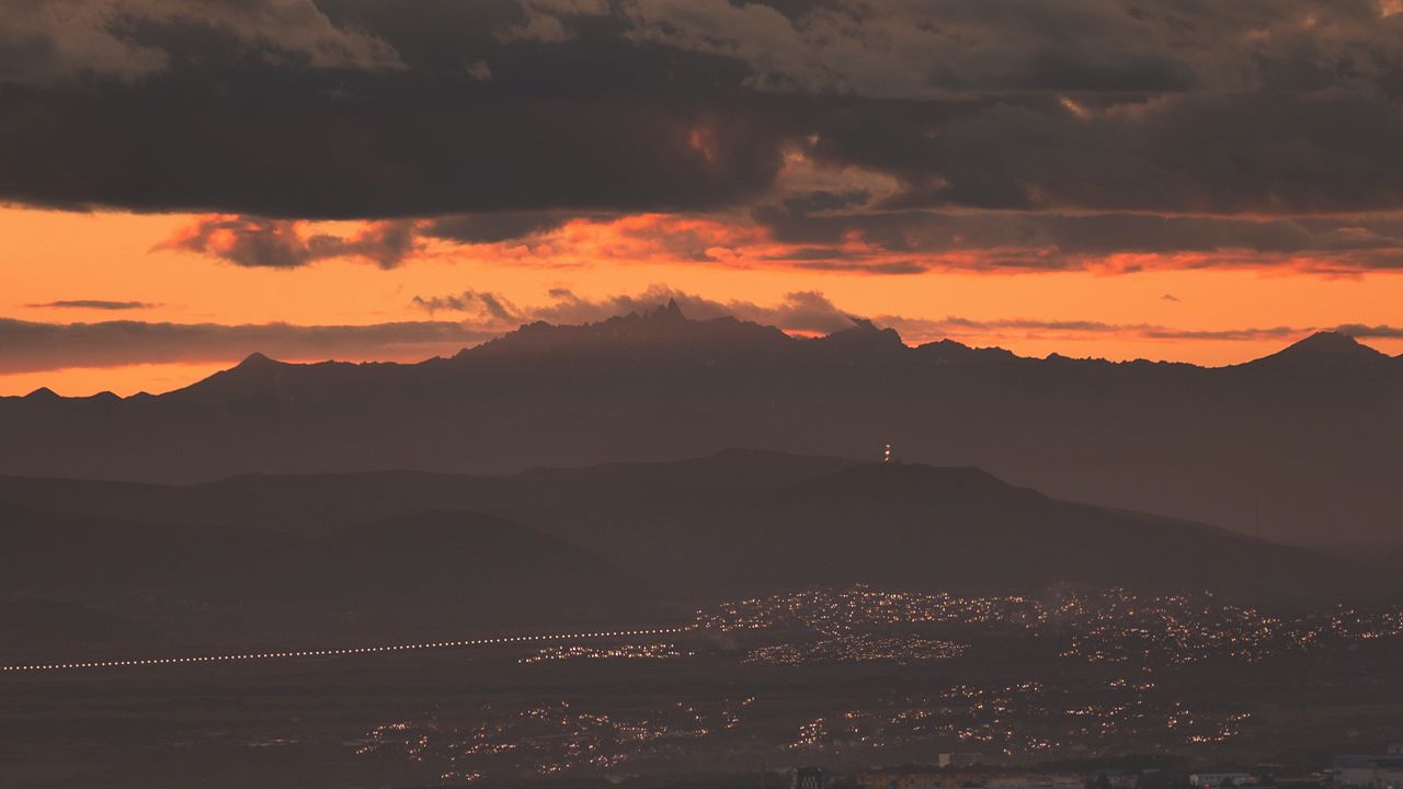 Wallpaper city, evening, mountains, sunset