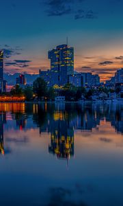 Preview wallpaper city, evening, reflection