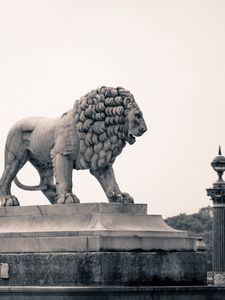 Preview wallpaper city, france, paris, monuments, statue, lion
