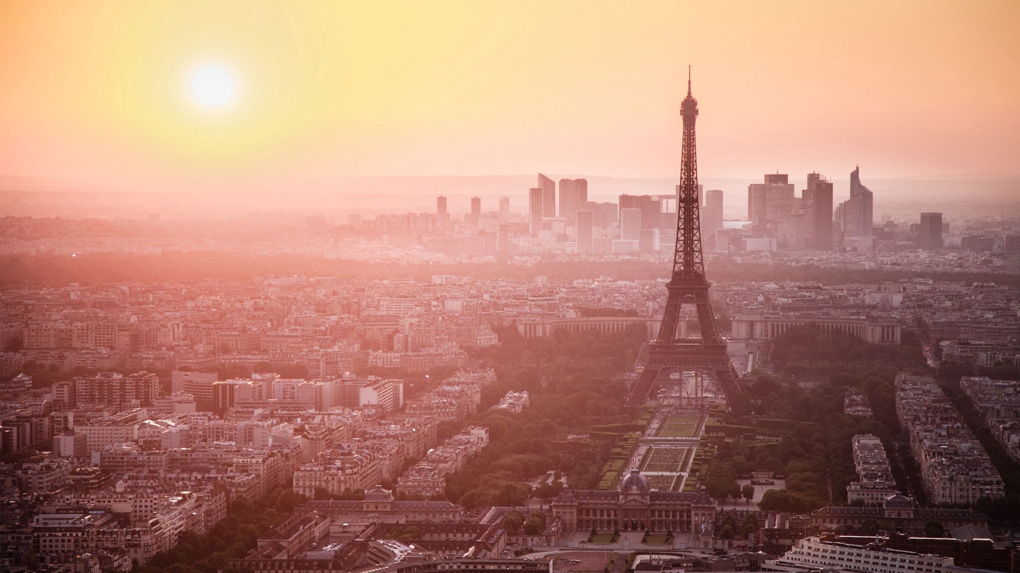 Download Wallpaper 2048x1152 City Paris France Eiffel Tower Dawn