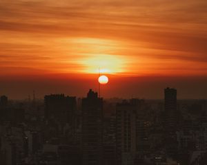 Preview wallpaper city, sunset, evening, buildings