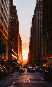 Preview wallpaper city, sunset, new york, buildings, cars