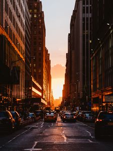 Preview wallpaper city, sunset, new york, buildings, cars