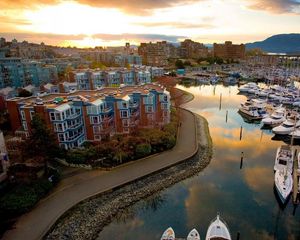 Preview wallpaper city, yachts, buildings, river, marina