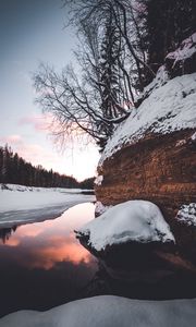 Preview wallpaper cliff, lake, trees, snow, winter, landscape