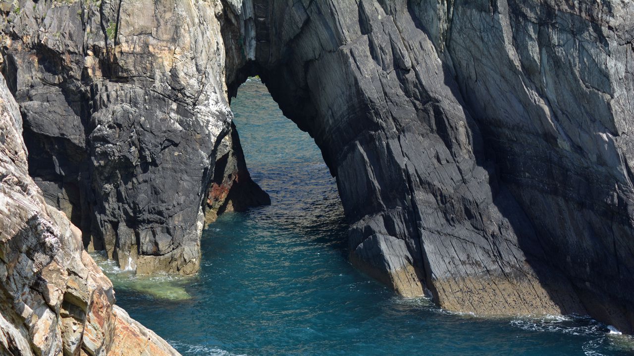 Wallpaper cliff, rocks, sea
