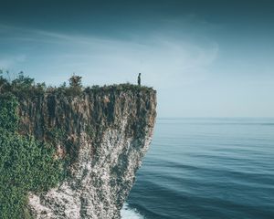 Preview wallpaper cliff, silhouette, sea, waves, nature