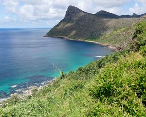 Preview wallpaper cliff, slope, coast, sea, grass