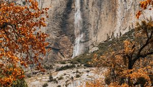 Preview wallpaper cliff, waterfall, trees, autumn, landscape