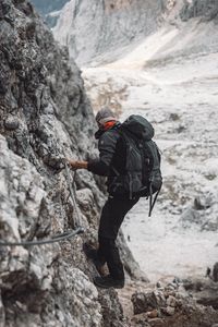 Preview wallpaper climber, man, equipment, rocks